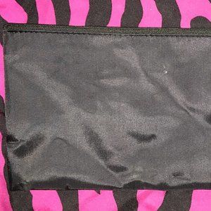 REMINGTON BLACK POUCH BAG